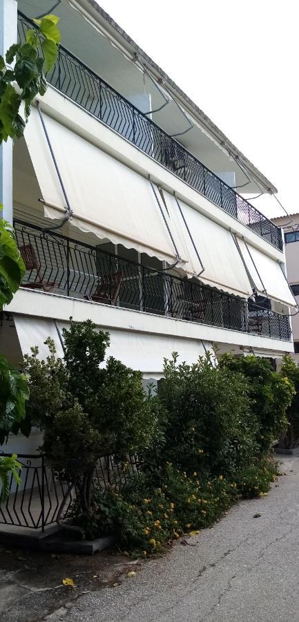 Γεώργιος Παπαϊωάννου Ενοικιαζόμενα Δωμάτια Khrónia Exteriör bild