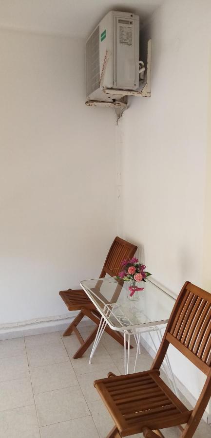 Γεώργιος Παπαϊωάννου Ενοικιαζόμενα Δωμάτια Khrónia Exteriör bild