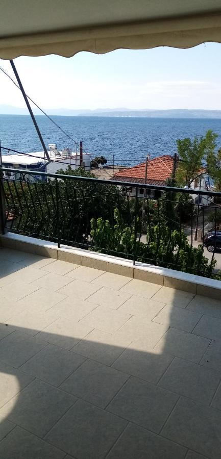 Γεώργιος Παπαϊωάννου Ενοικιαζόμενα Δωμάτια Khrónia Exteriör bild