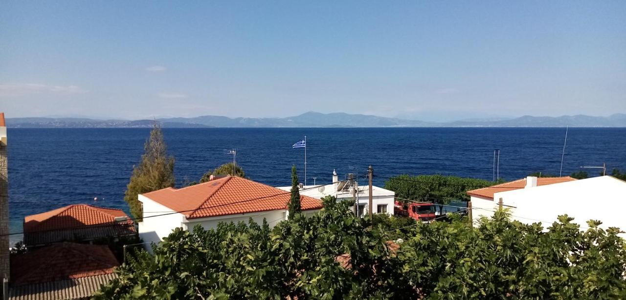 Γεώργιος Παπαϊωάννου Ενοικιαζόμενα Δωμάτια Khrónia Exteriör bild
