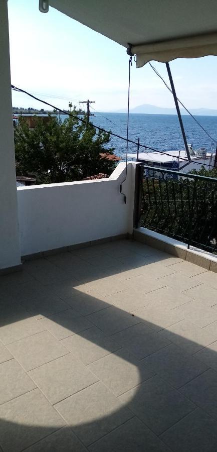 Γεώργιος Παπαϊωάννου Ενοικιαζόμενα Δωμάτια Khrónia Exteriör bild